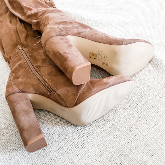 NBW CHINESE LAUNDRY over the knee boot - Picture 3 of 5